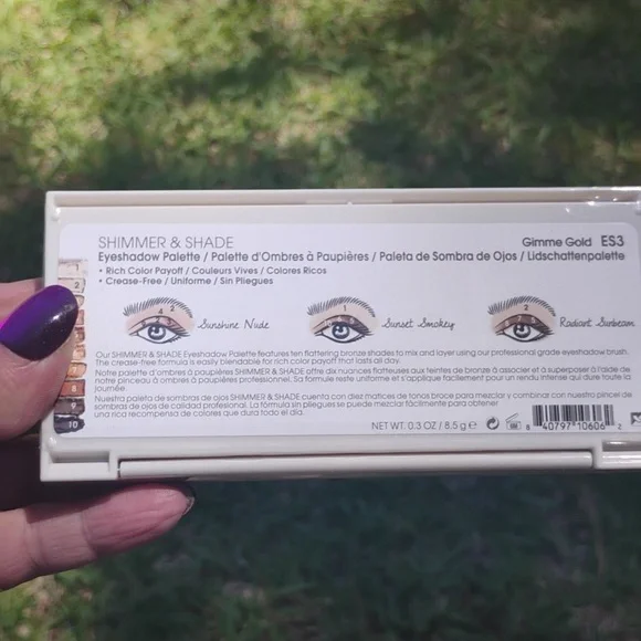 Buy It Now Price Flower NEW 10 Gimme Gold Eye Shadow Pallet Disc. Shipping - Picture 3 of 3